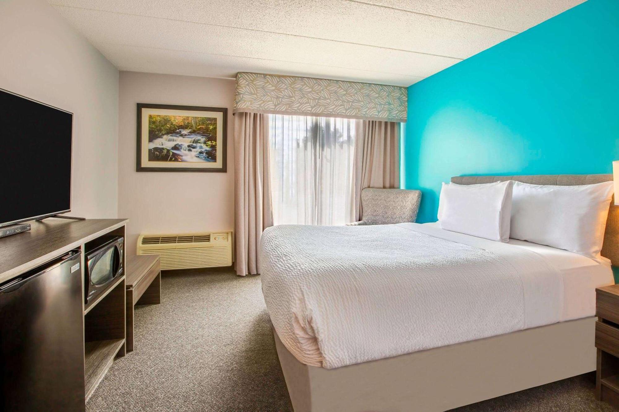 Days Inn By Wyndham Sudbury & Conference Centre Ngoại thất bức ảnh