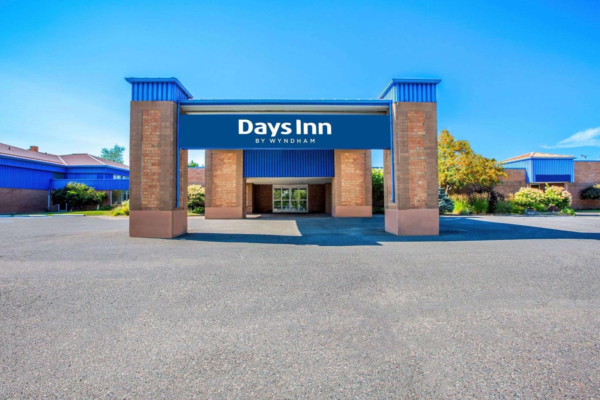 Days Inn By Wyndham Sudbury & Conference Centre Ngoại thất bức ảnh