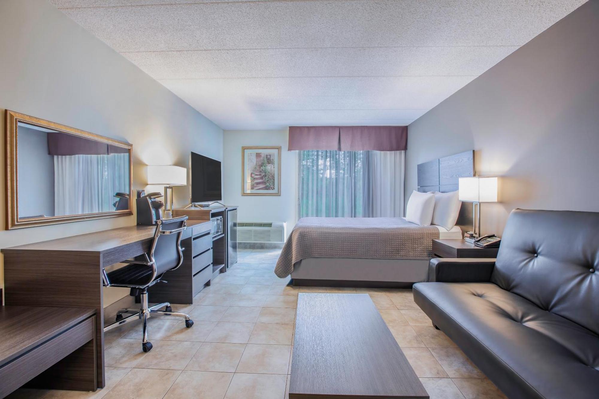 Days Inn By Wyndham Sudbury & Conference Centre Ngoại thất bức ảnh