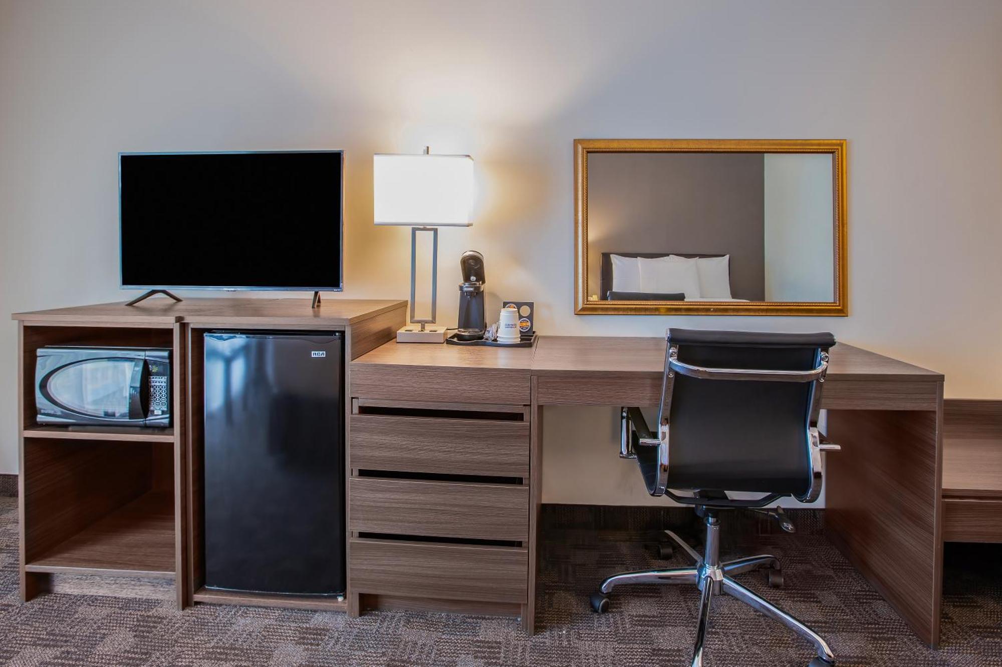Days Inn By Wyndham Sudbury & Conference Centre Ngoại thất bức ảnh